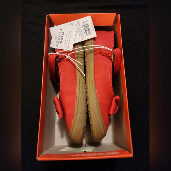 Cat & Jack Pewter Ethel Style Red Cut Outs Girls Toddler size 11 - Picture 3 of 5